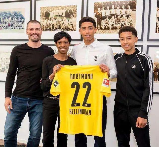 也凸显了球 也凸显了球