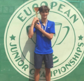 萨在新球衣 萨在新球衣